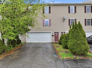 17 Bigelow St, Worcester, MA 01610