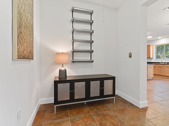 WINE/ TECH CENTER SPACE!!