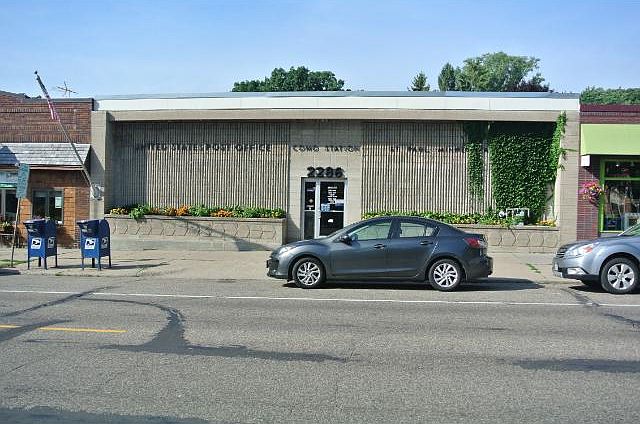 1st image of 2286 Como Ave