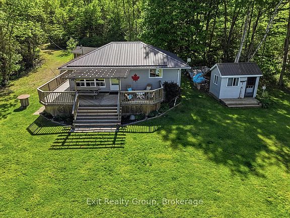 2nd image of 14 Cedar Ln
