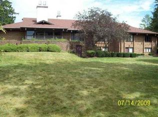 216 N Talbot St #220, Addison, MI 49220