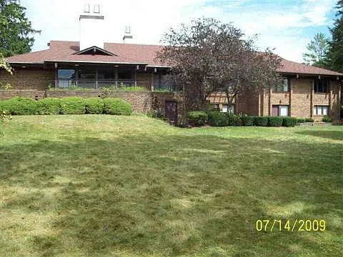 216 N Talbot St #220 photo 1