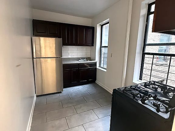 4th image of 210 W 262nd St APT 5K