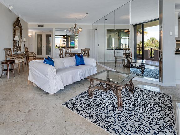 5th image of 530 Ocean Dr APT 202