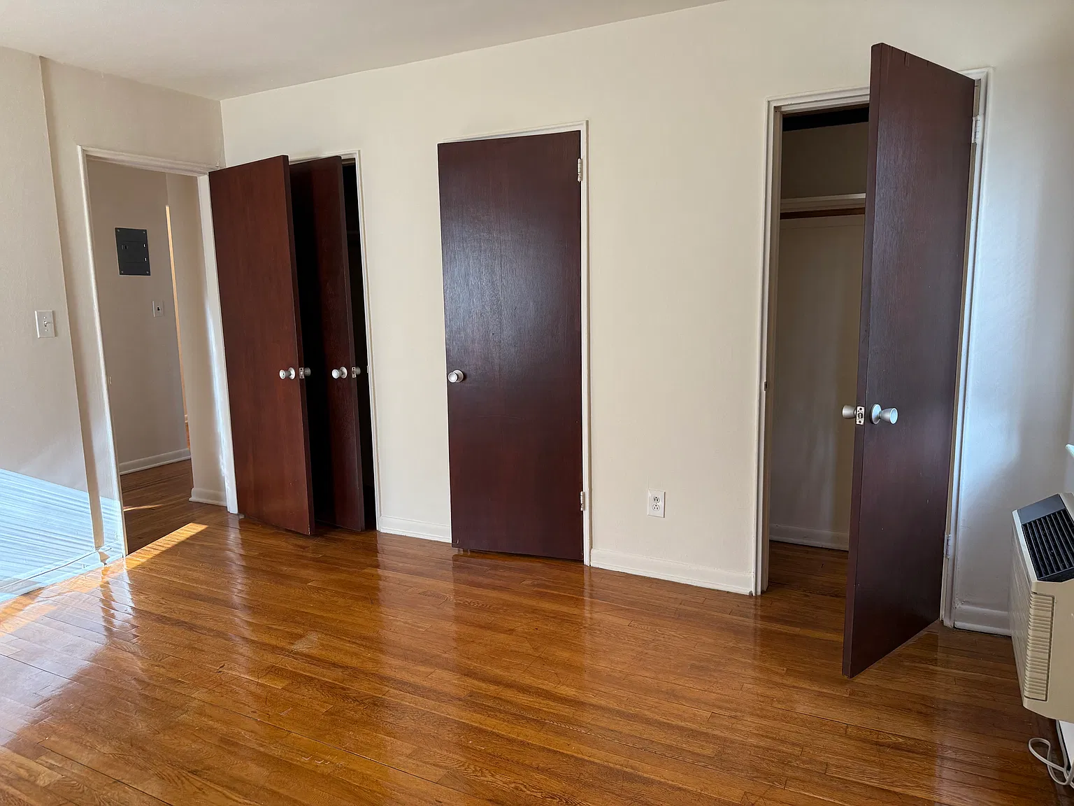 1 bed, $2,200 — Photo 3
