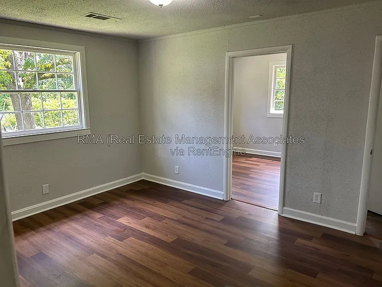 1340 Drewery Ave #A — Photo 6