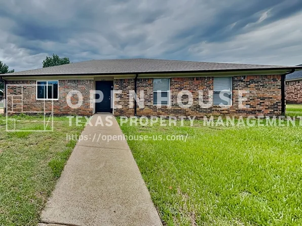 6001 Maple Springs Dr, Arlington, TX 76001