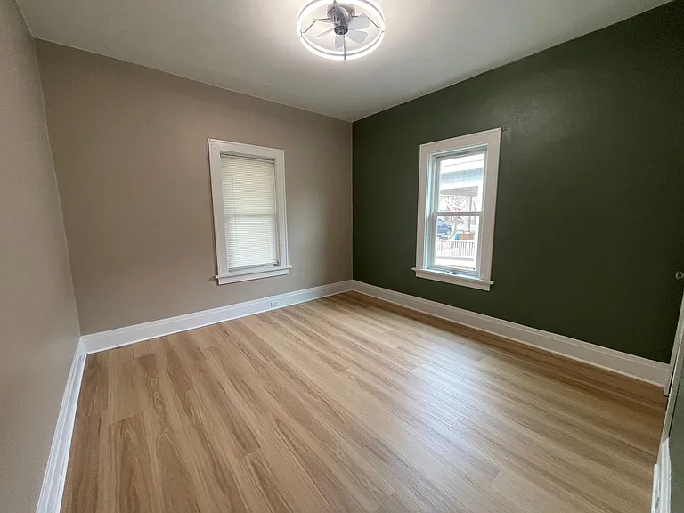827 Single Ave — Photo 11