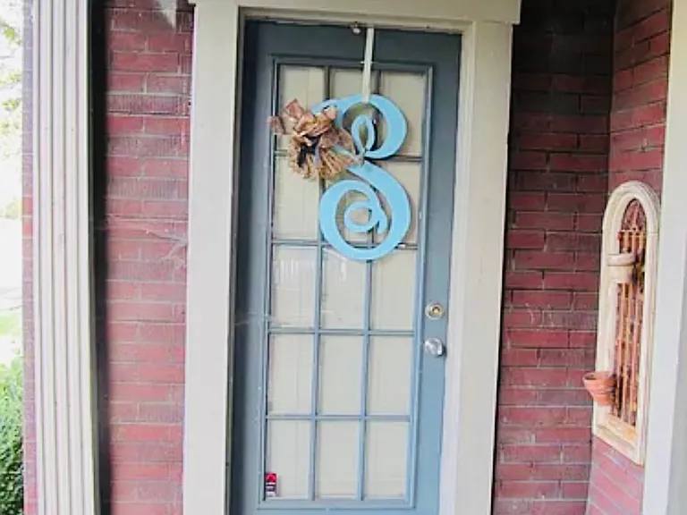 653 Wedgewood Ave #A — Photo 2