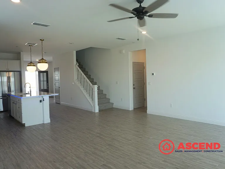 3301 Twin Knolls Ln — Photo 5