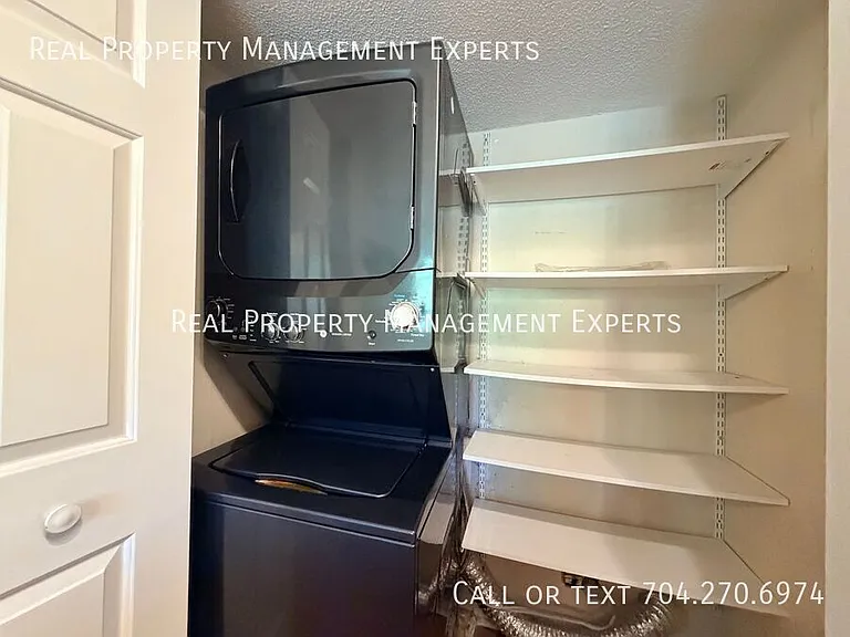 20119 Henderson Rd #J — Photo 11