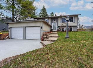 1229 Redpole Dr, Dewitt, MI 48820