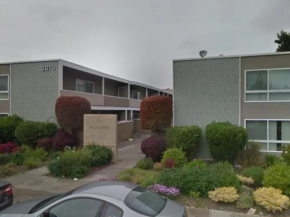 2010 Trousdale Dr APT 10, Burlingame, CA 94010