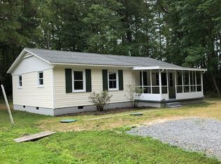 6131 Ware Neck Rd, Gloucester, VA 23061