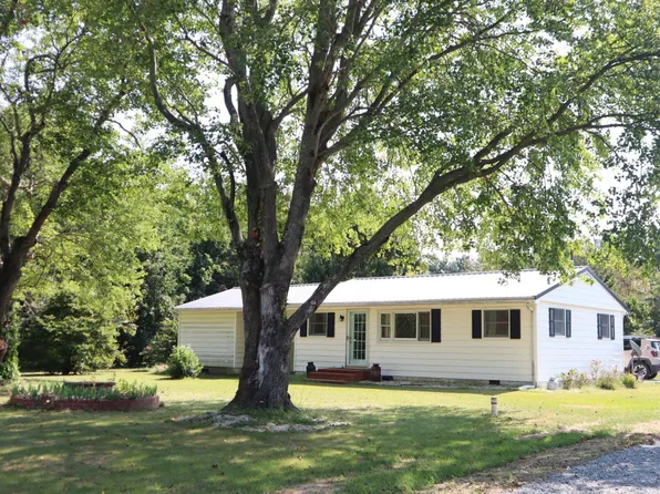 2010 McGinnes Rd, Chestertown, MD 21620