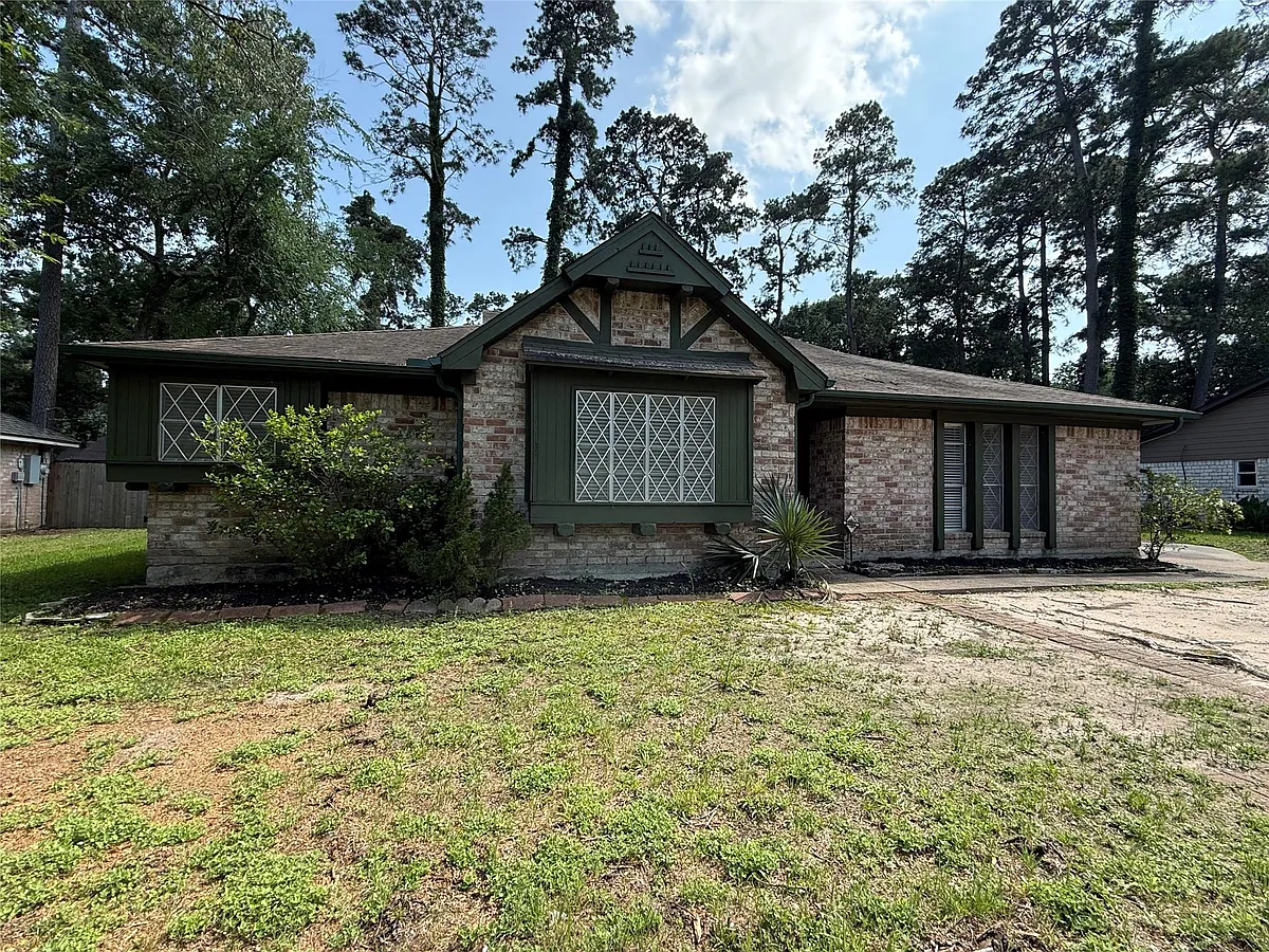 Building Photo - 422 Gamewood Dr
