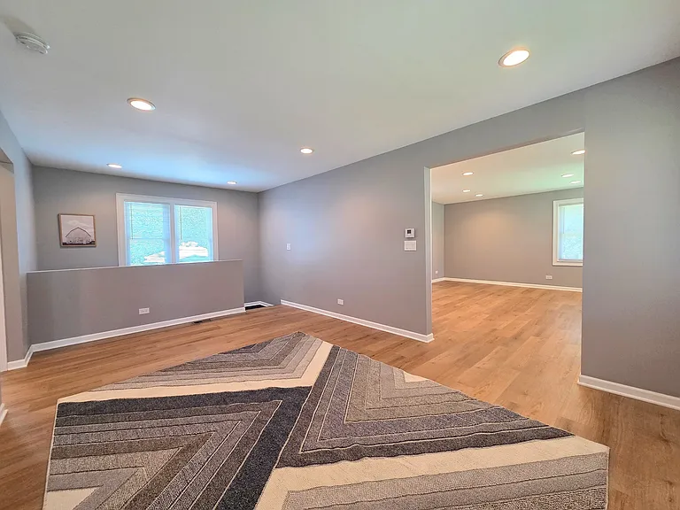 3823 E Wonder Lake Rd — Photo 18