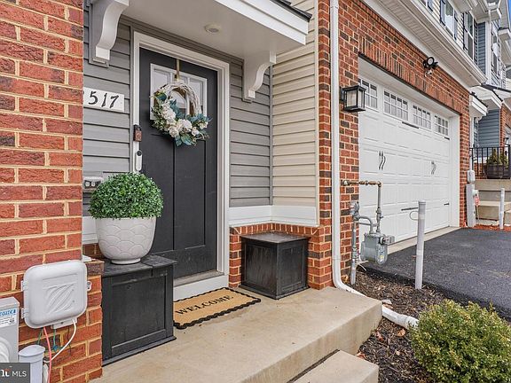 3rd image of 2517 Chessie Way