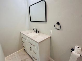 2115 W 2nd Ave #1, Corsicana, TX 75110