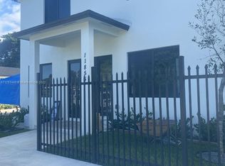 11851 SW 220th St, Miami, FL 33170