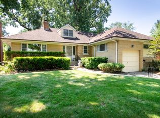 519 Austin Ave, Park Ridge, IL 60068