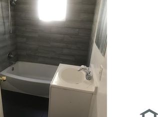 945 W 75th St, Los Angeles, CA 90044