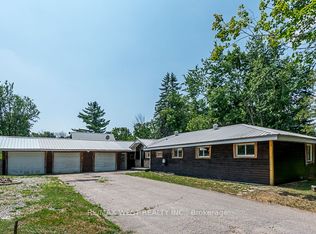 8 Robins Ln, Kawartha Lakes, ON L0K 1W0