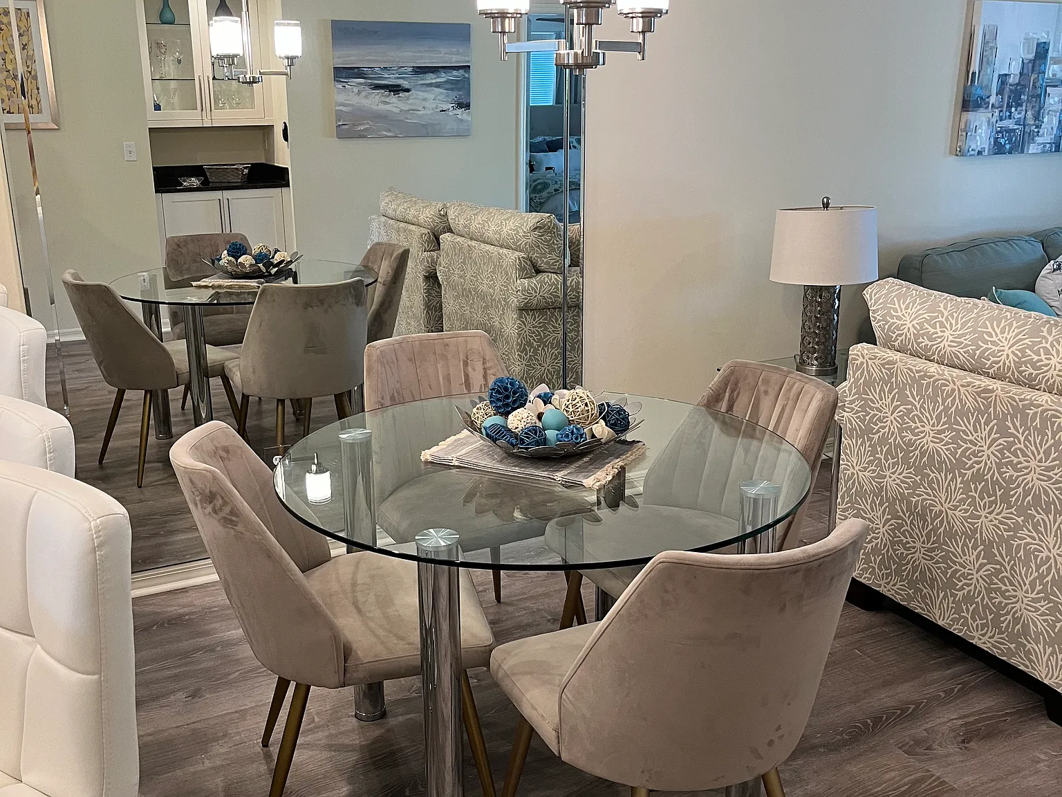 2 bed, 1200 sqft, $2,000 — Photo 4