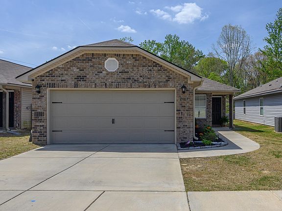 2nd image of 2107 Kilpatrick Ln NW