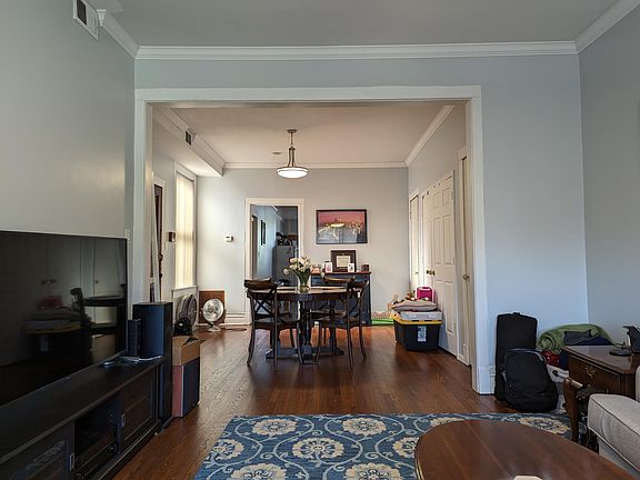 3rd image of 4406 N Milwaukee Ave #3