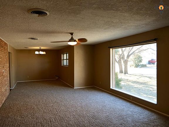 5th image of 2103 S Avenue G