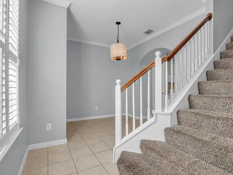 1417 W Webster St — Photo 13