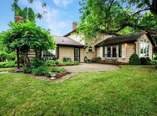 918 Barry Rd, Haslett, MI 48840