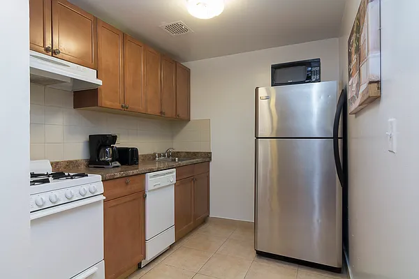 Rented by I Stay NY LLC | media 27