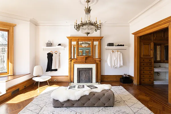 Sold by Brown Harris Stevens | media 6