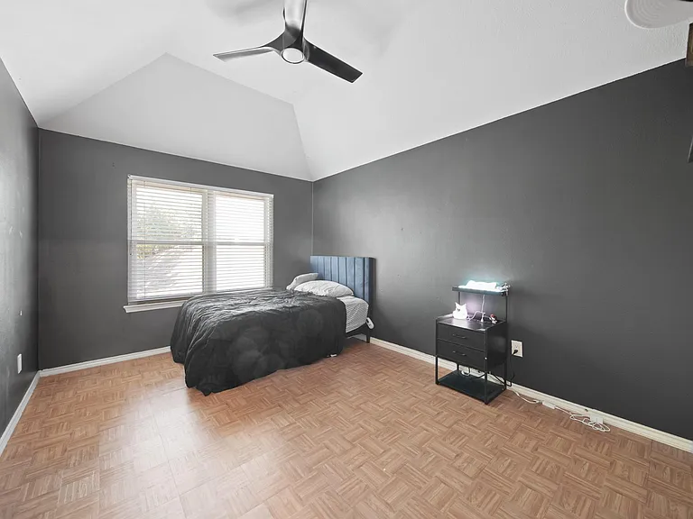 16322 Drystone Ln — Photo 25