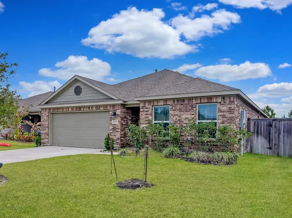 15127 Willow Tree Ln, New Caney, TX 77357