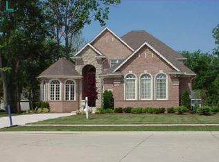 57059 Stonebriar, Macomb, MI 48044