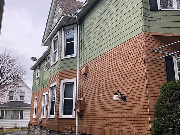 3rd image of 1333 McKinley Pkwy