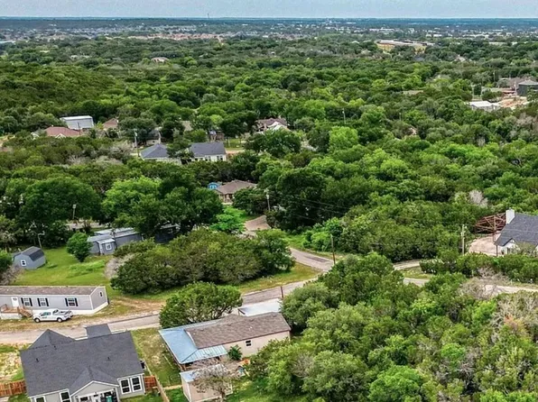 1416 Ridgeview Cir, Granbury, TX 76048