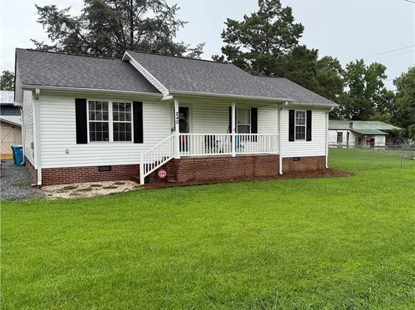 240 Anderson St, Denton, NC 27239