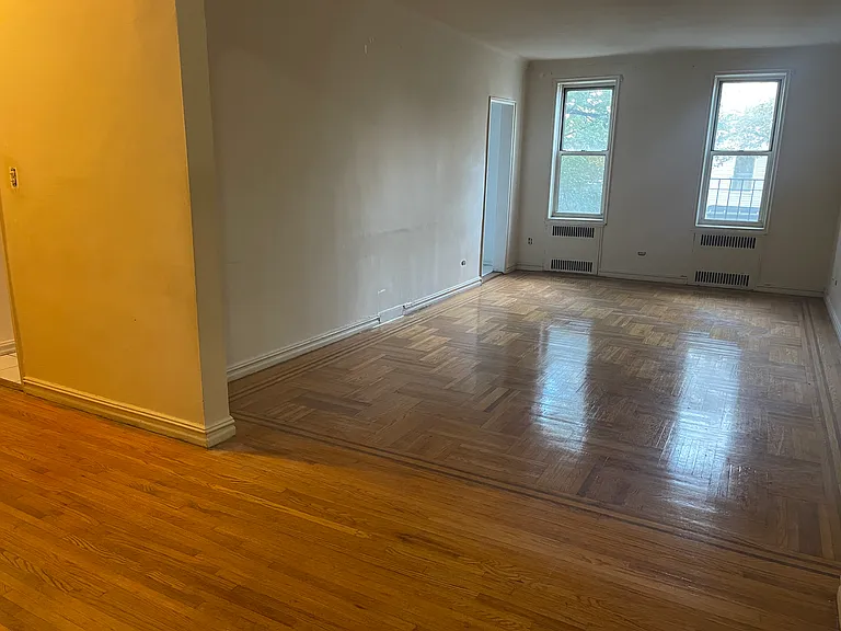 120 Kenilworth Pl #1 — Photo 5
