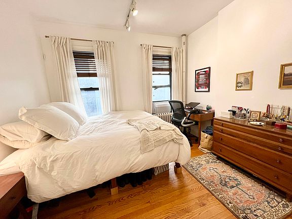 2nd image of 217 W 16th St APT 4D