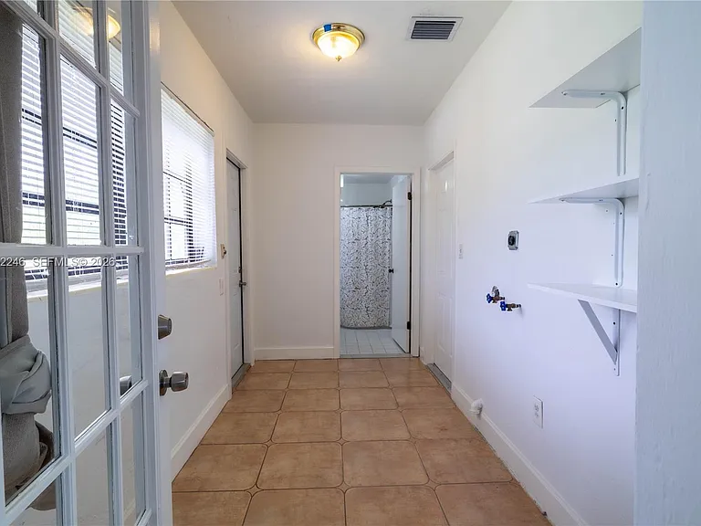 740 Jeronimo Dr — Photo 15