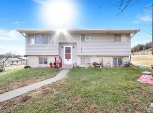 1800 Colony Ln APT B, Manhattan, KS 66502