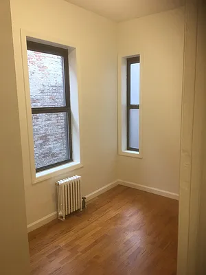 Rented by Skyline Realty LLC II | media 5