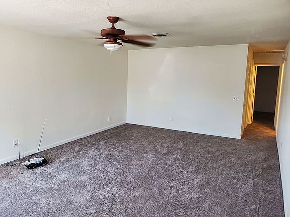4th image of 360 Meander Dr