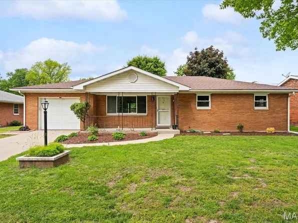 13 Joseph Dr, Fairview Heights, IL 62208