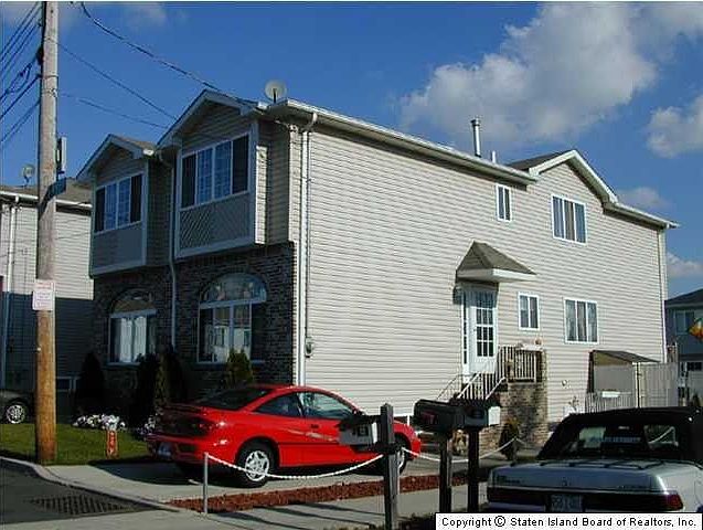 1st image of 15 Jennifer Ct