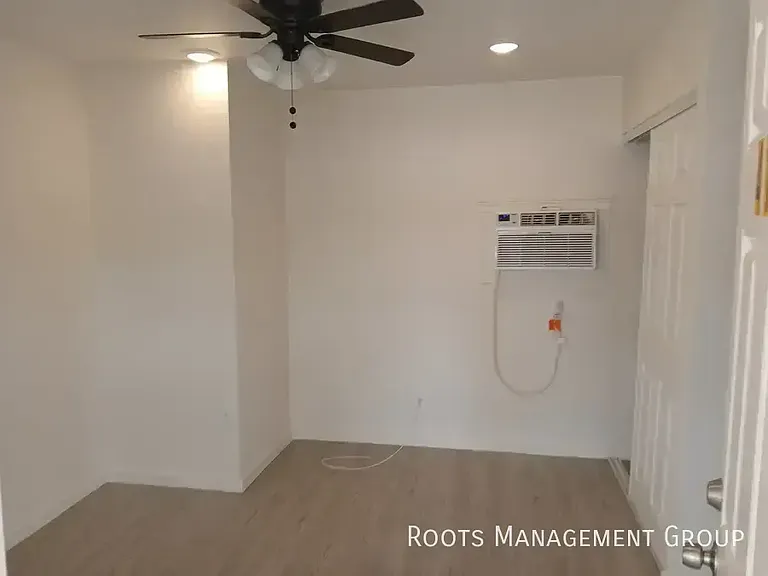 10540 E Apache Trl #414 — Photo 8